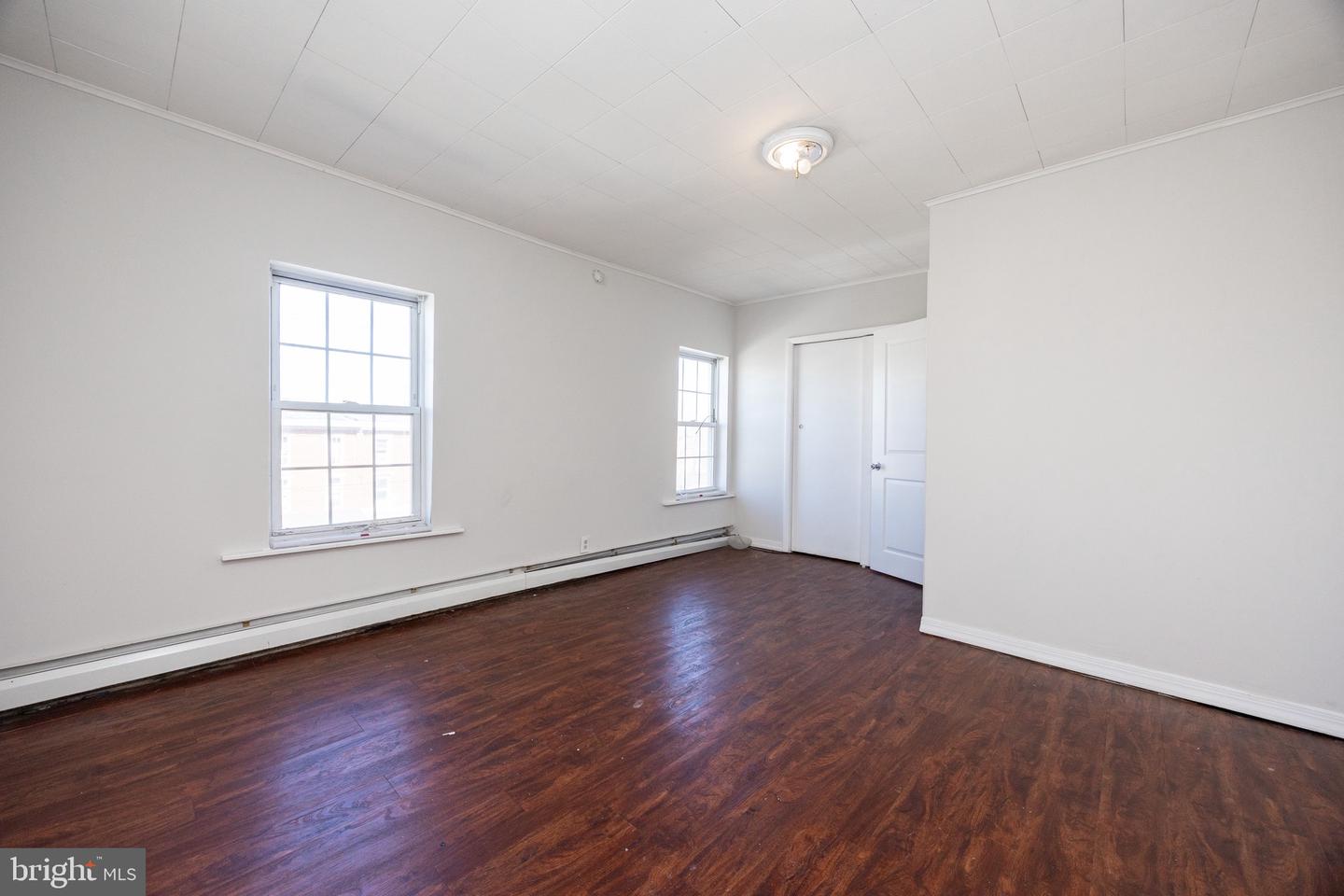 566 Stanbridge St Property Photo 19