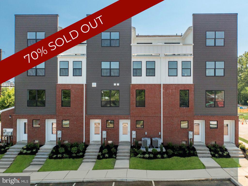 917 Riverplace Dr #17m Property Photo 1