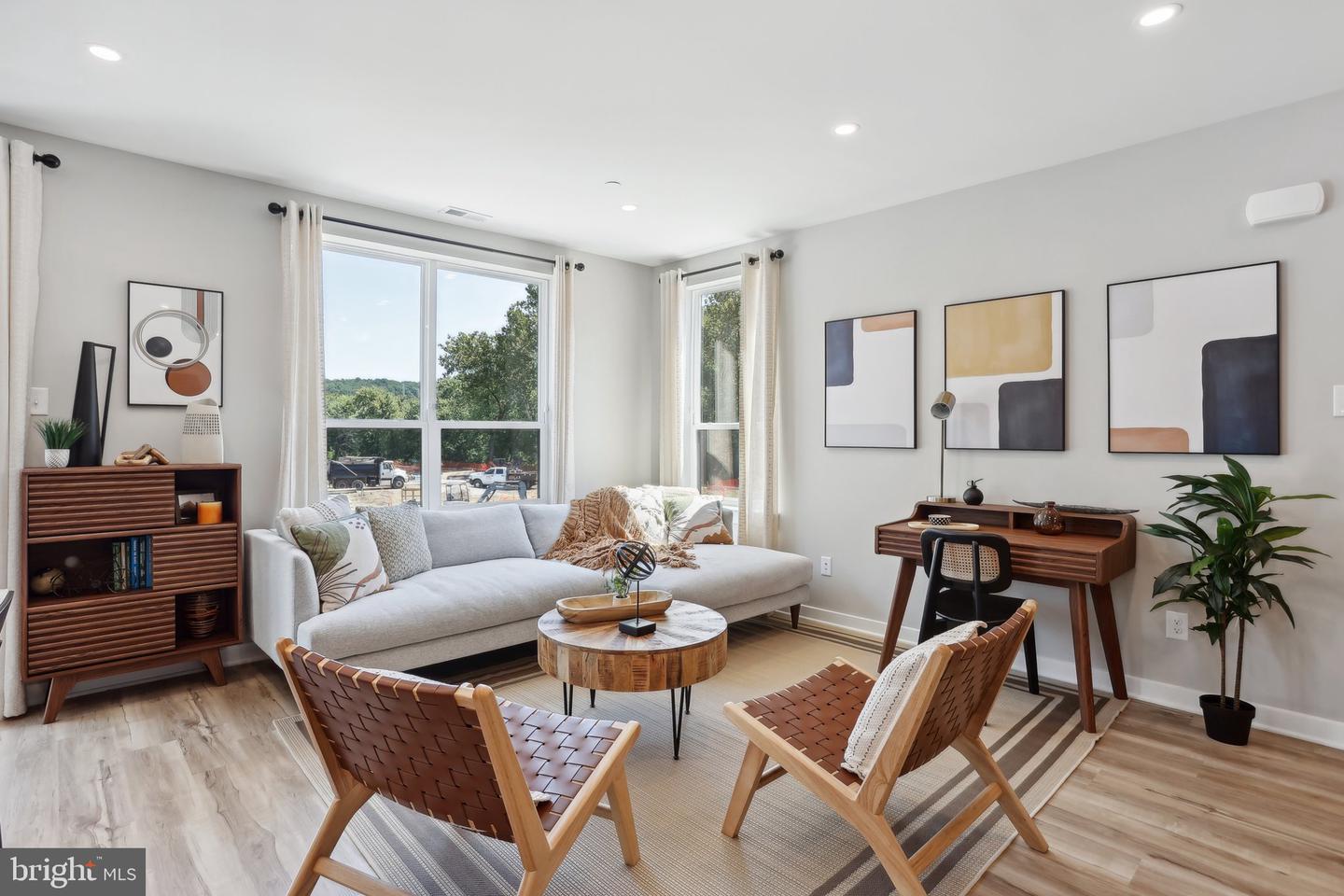 917 Riverplace Dr #17m Property Photo 12