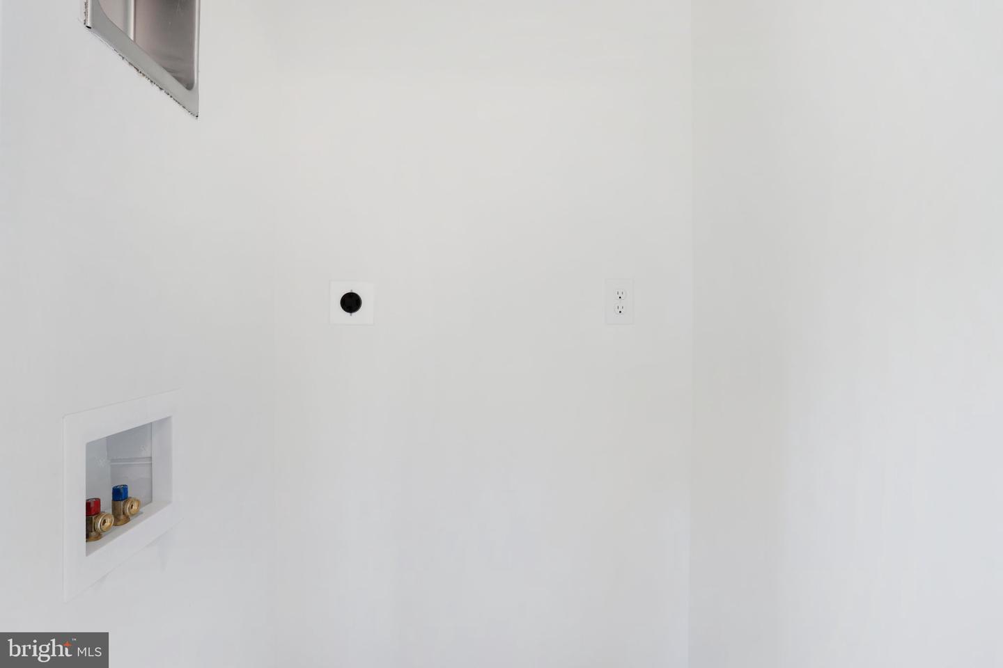 917 Riverplace Dr #17m Property Photo 28