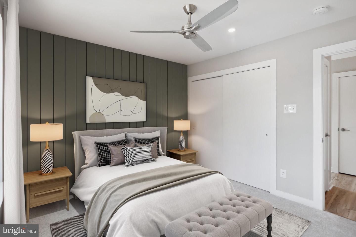 917 Riverplace Dr #17m Property Photo 35