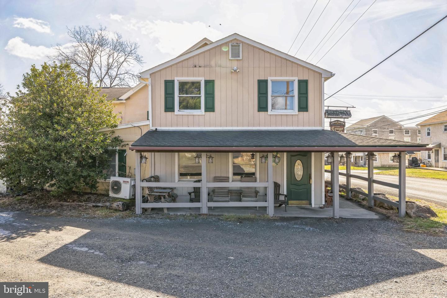 373 Hoffmansville Rd Property Photo 4