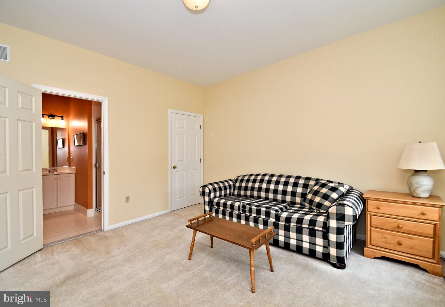 1009 Clover Mill Cir Property Photo 7