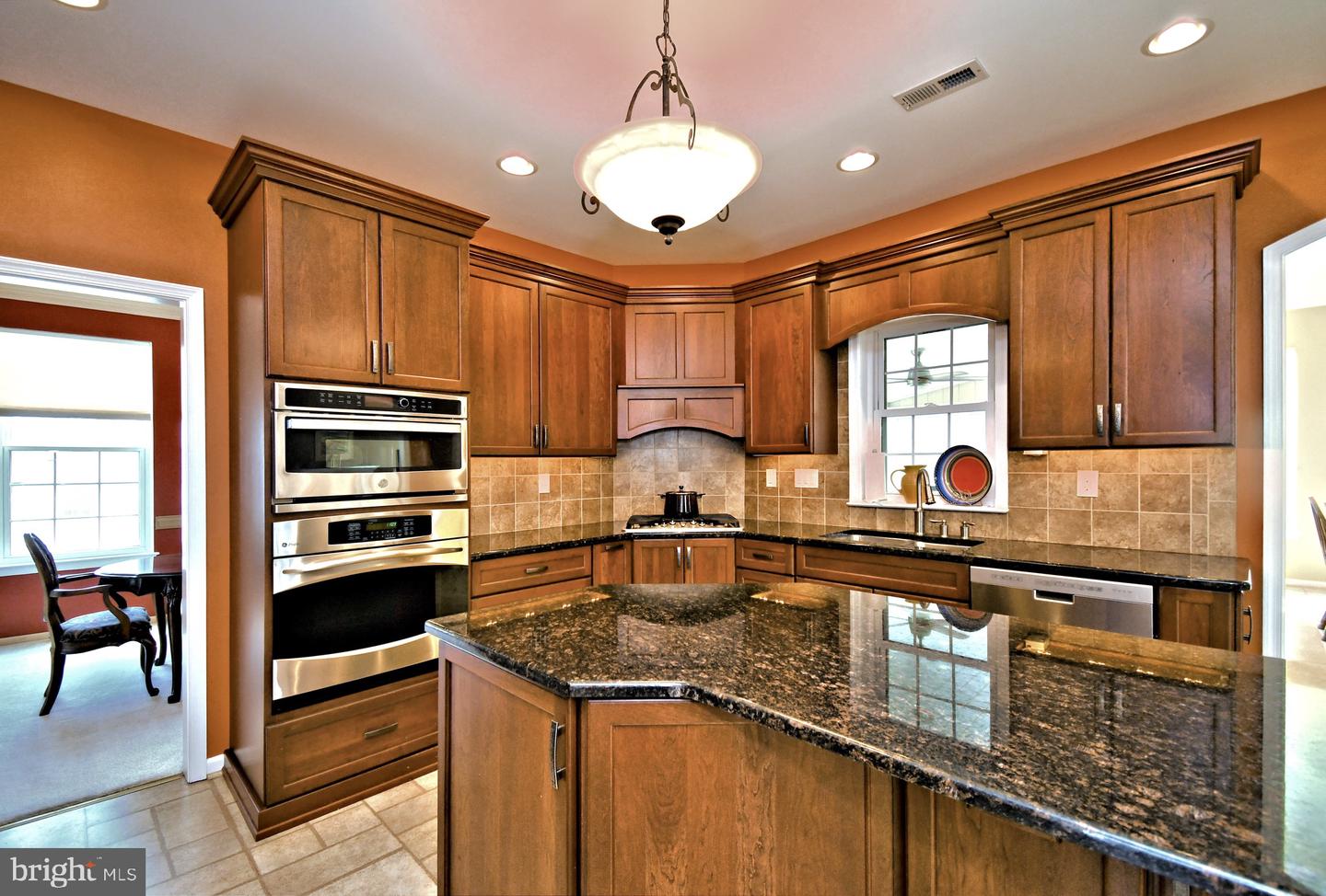 1009 Clover Mill Cir Property Photo 16