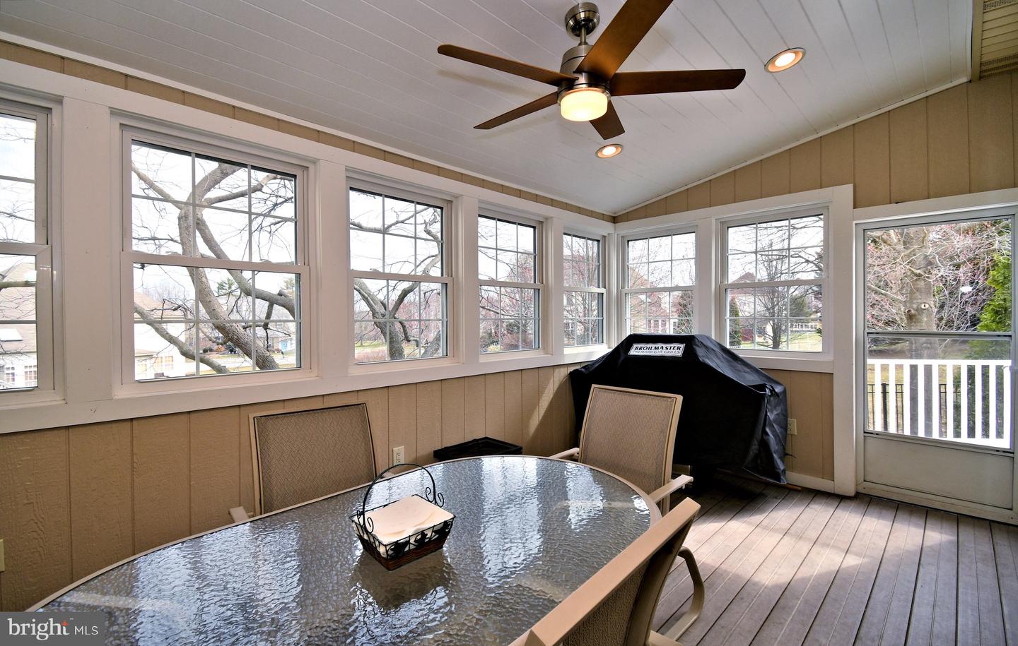1009 Clover Mill Cir Property Photo 27