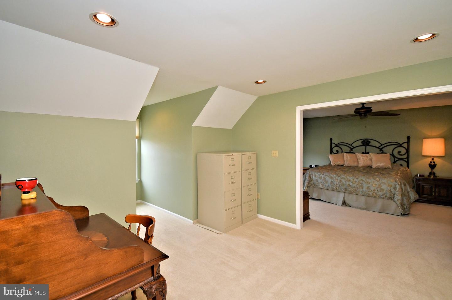 1009 Clover Mill Cir Property Photo 32