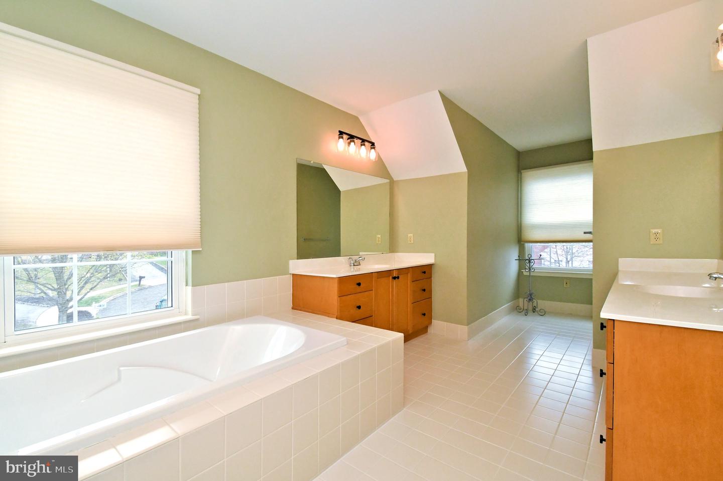 1009 Clover Mill Cir Property Photo 35