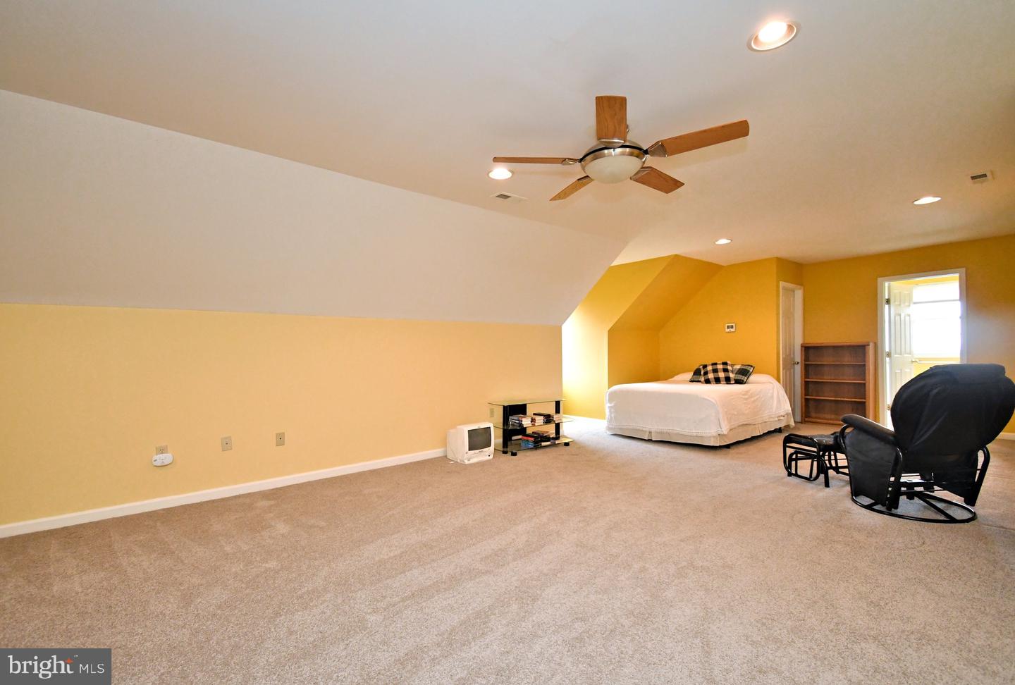 1009 Clover Mill Cir Property Photo 45