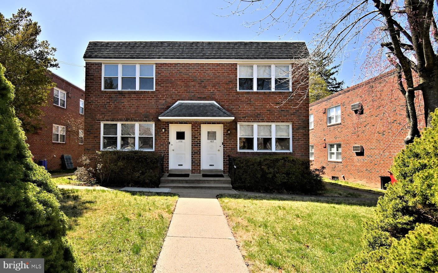 102 Borbeck Ave Property Photo 1