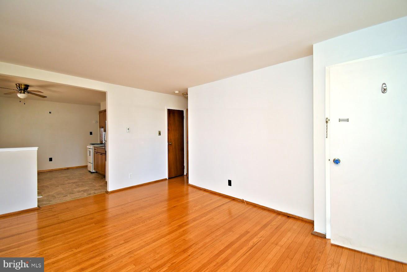 102 Borbeck Ave Property Photo 8