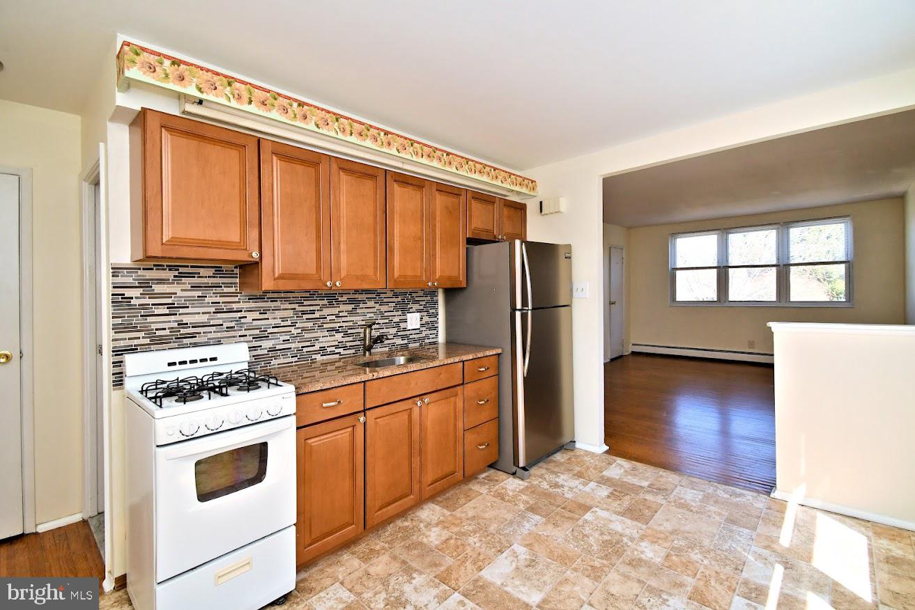 102 Borbeck Ave Property Photo 15