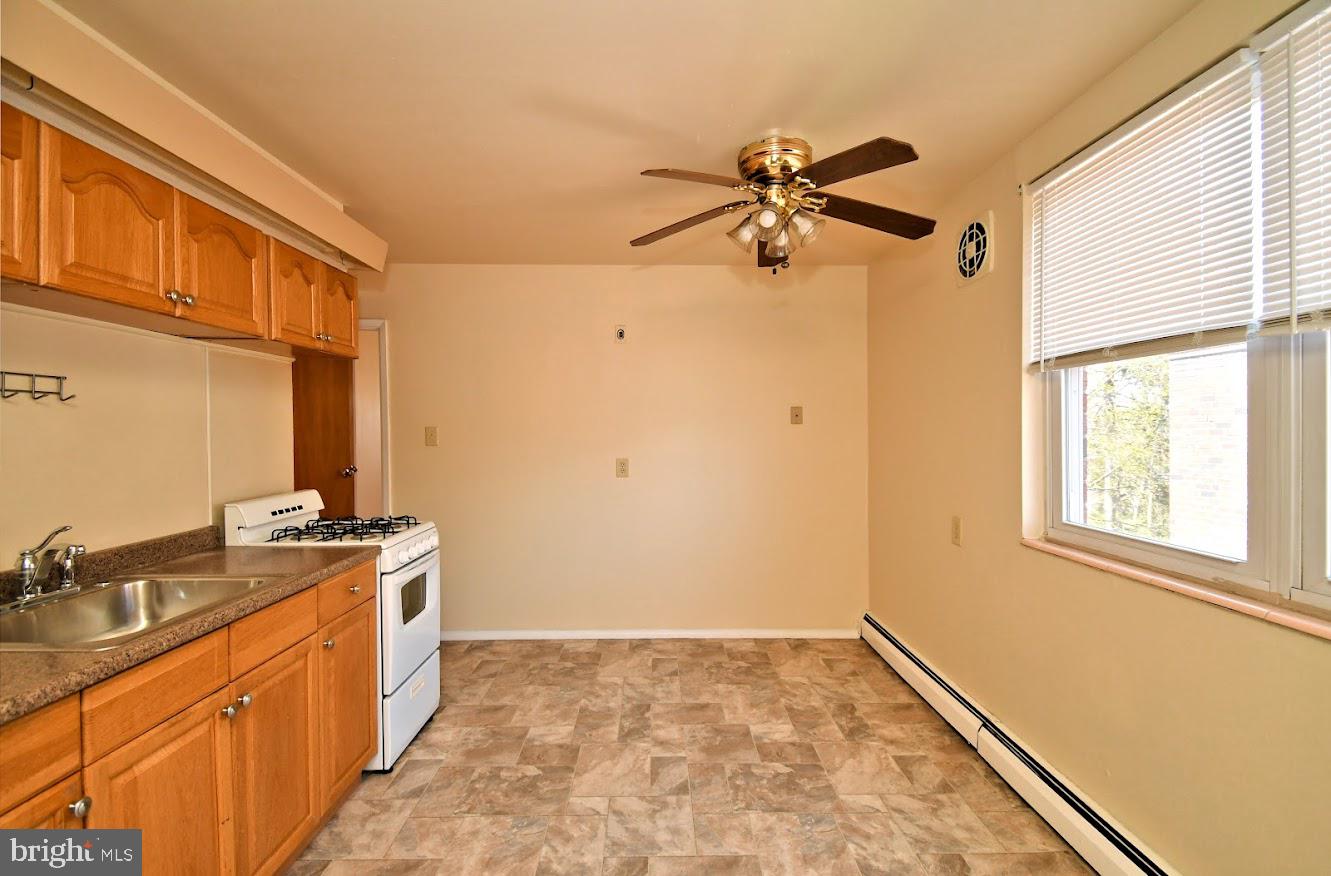 102 Borbeck Ave Property Photo 21