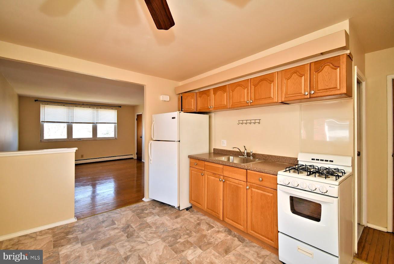 102 Borbeck Ave Property Photo 22