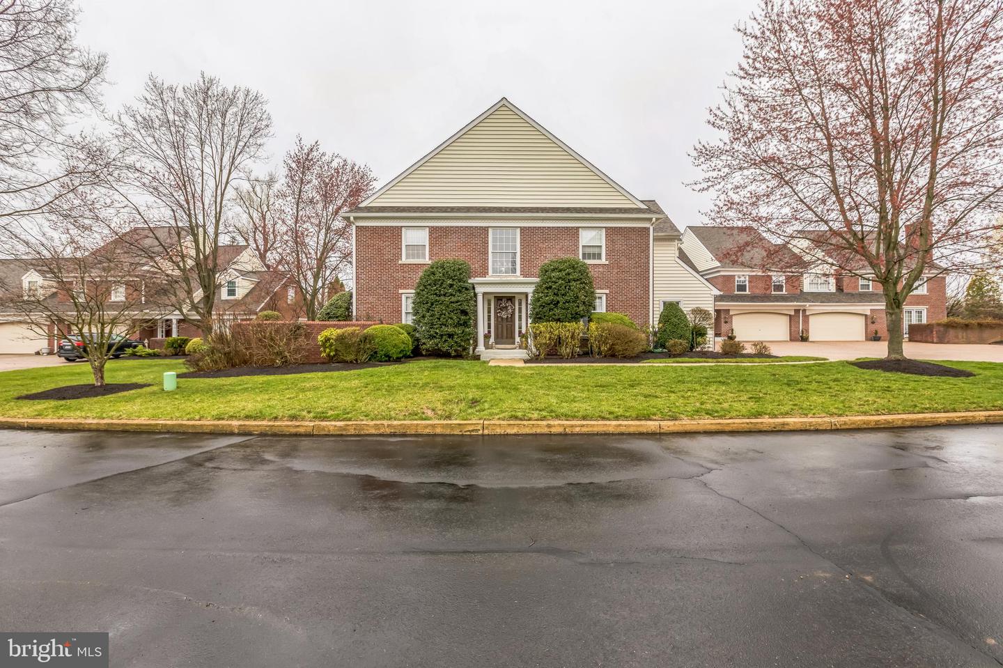 101 BRUMLEY CT #97 Property Photo 1