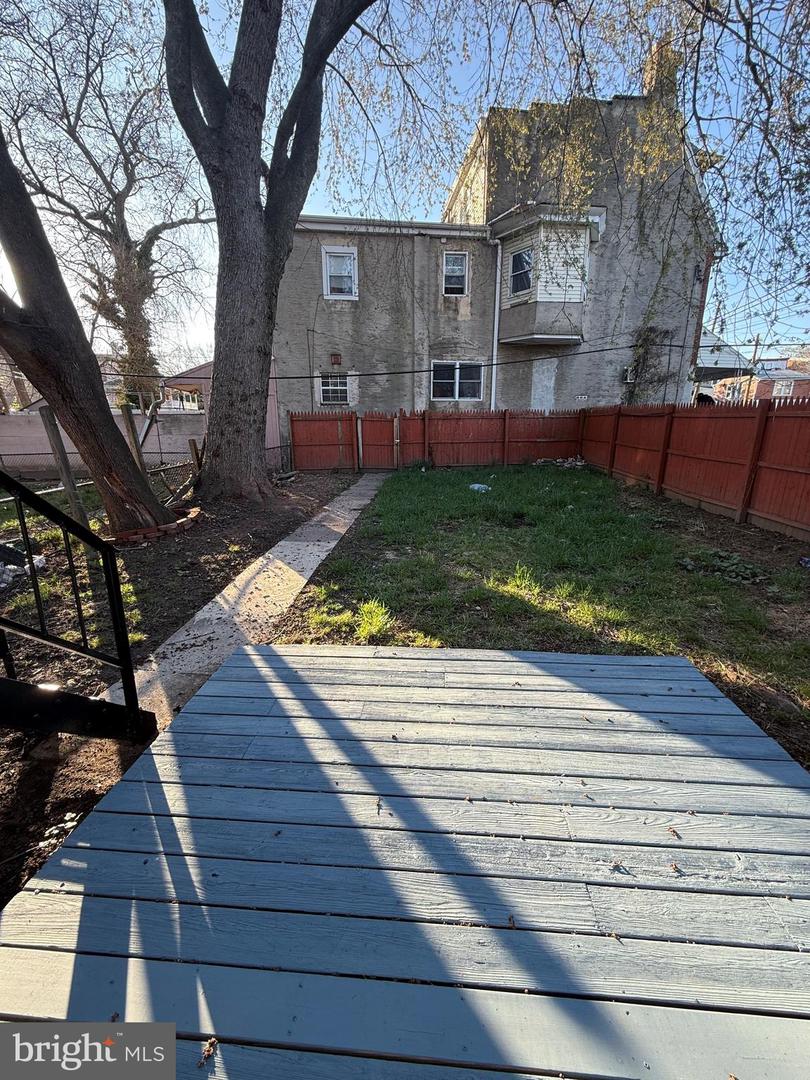 309 Haws Ave Property Photo 7