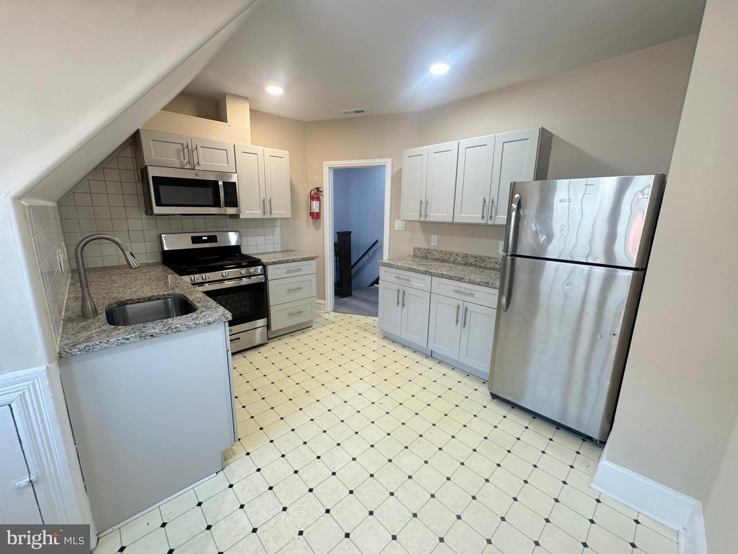 309 Haws Ave Property Photo 45