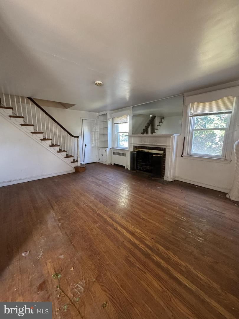 8415 Limekiln Pike Property Photo 3