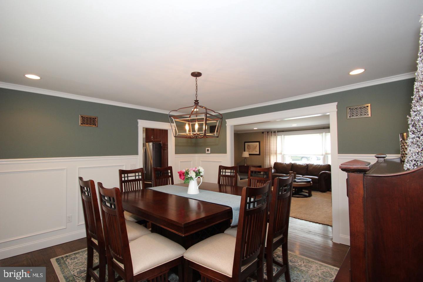 3658 Chimney Swift Dr Property Photo 5