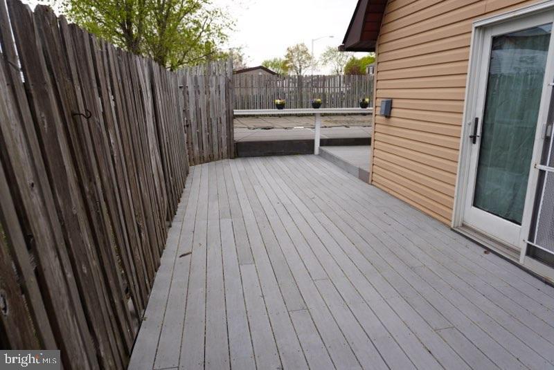 50 E 3rd St Property Photo 8