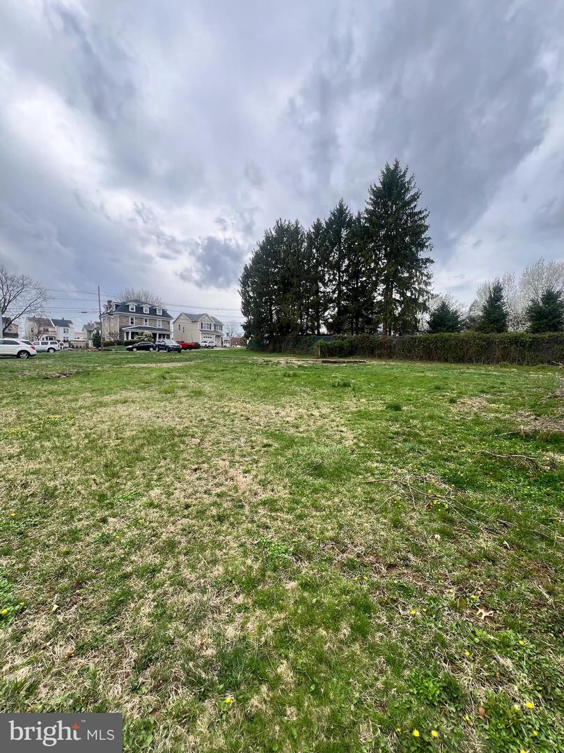 1855 Horace Ave Property Photo 5
