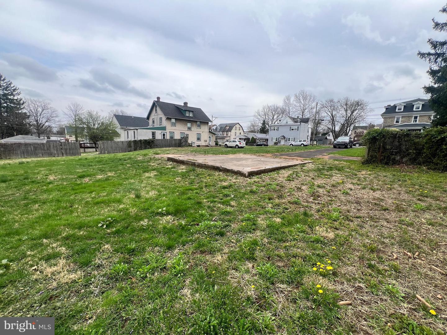 1855 Horace Ave Property Photo 8