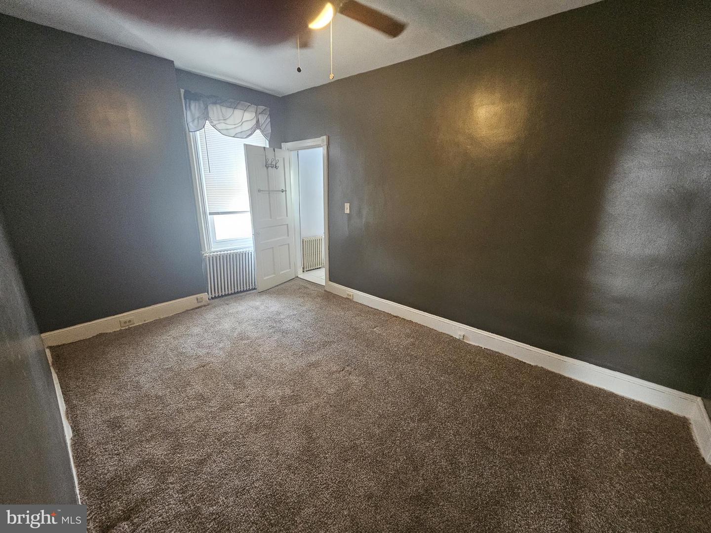 1201 Willow St Property Photo 8