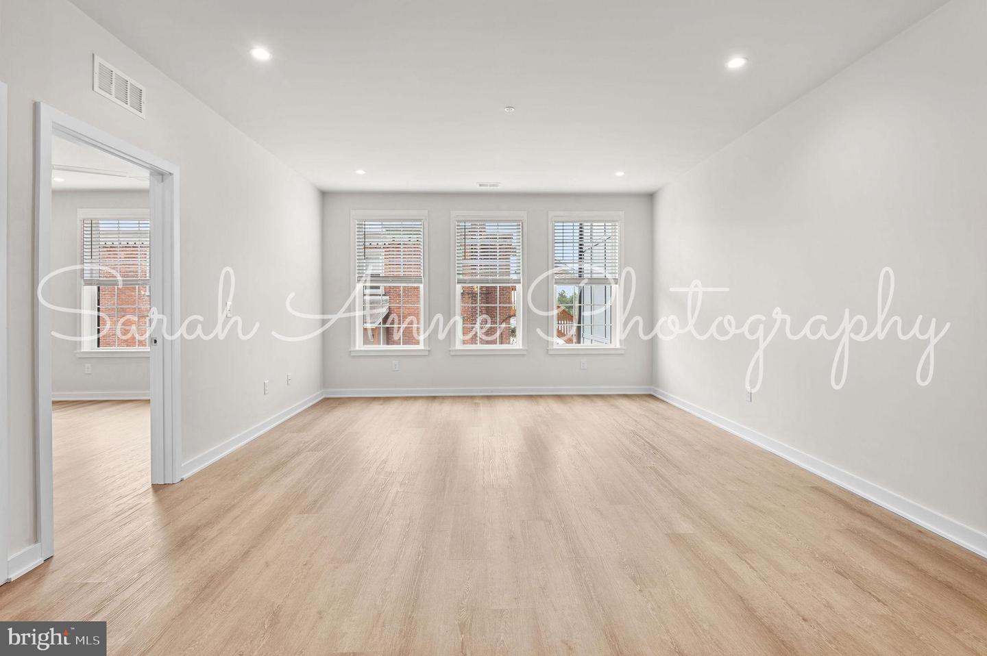 26 S YORK RD #407 Property Photo 1