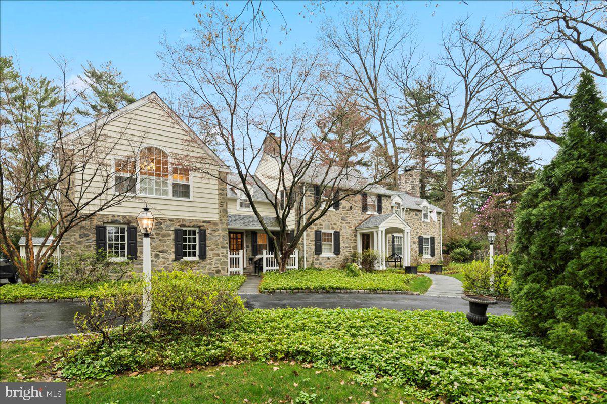 1035 Old Gulph Rd Property Photo 1