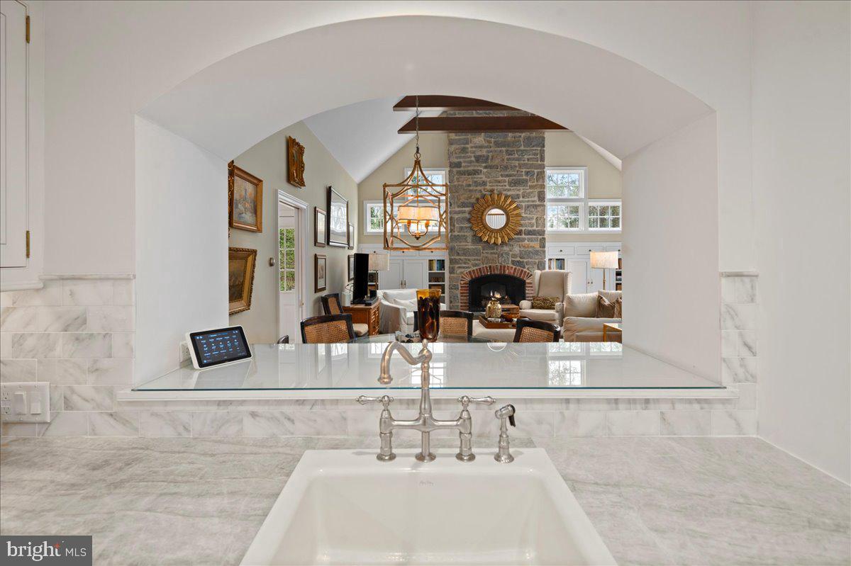 1035 Old Gulph Rd Property Photo 11
