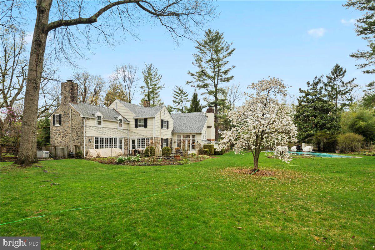 1035 Old Gulph Rd Property Photo 33