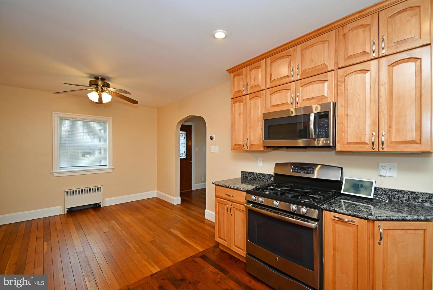1101 N Franklin St Property Photo 16