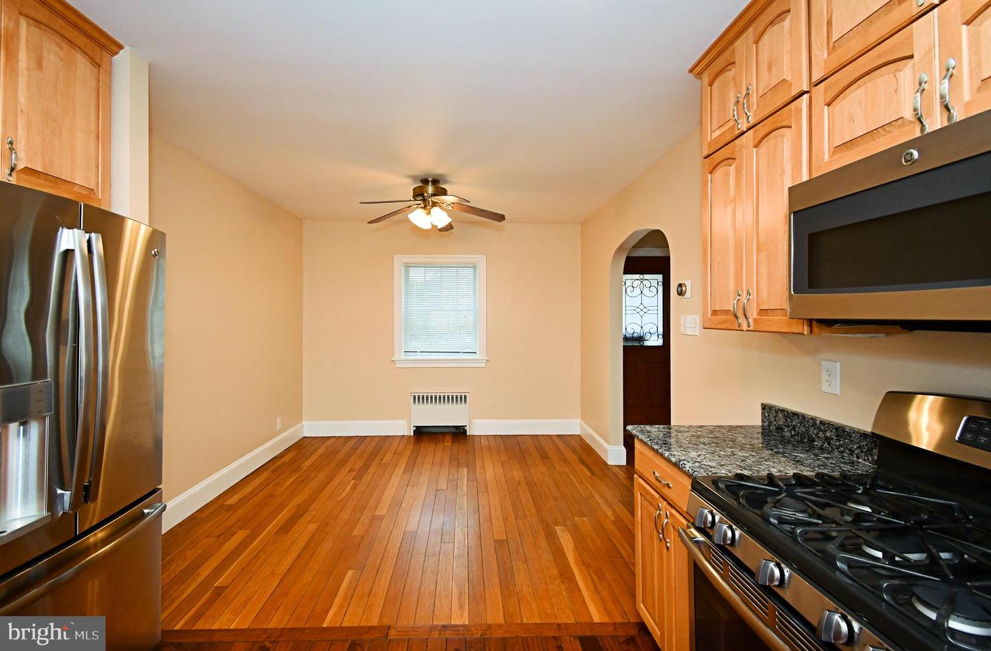 1101 N Franklin St Property Photo 17