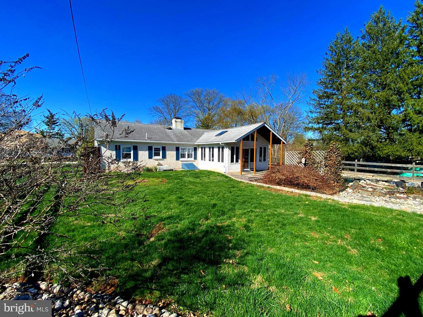 1022 Sparrow Rd Property Photo 19