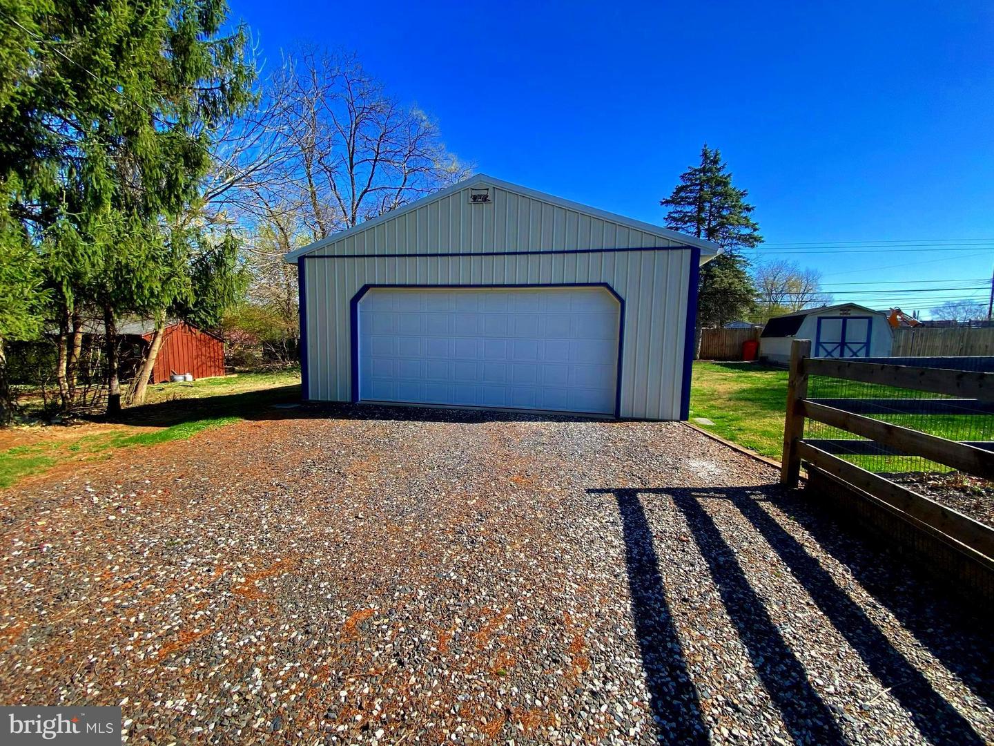 1022 Sparrow Rd Property Photo 26