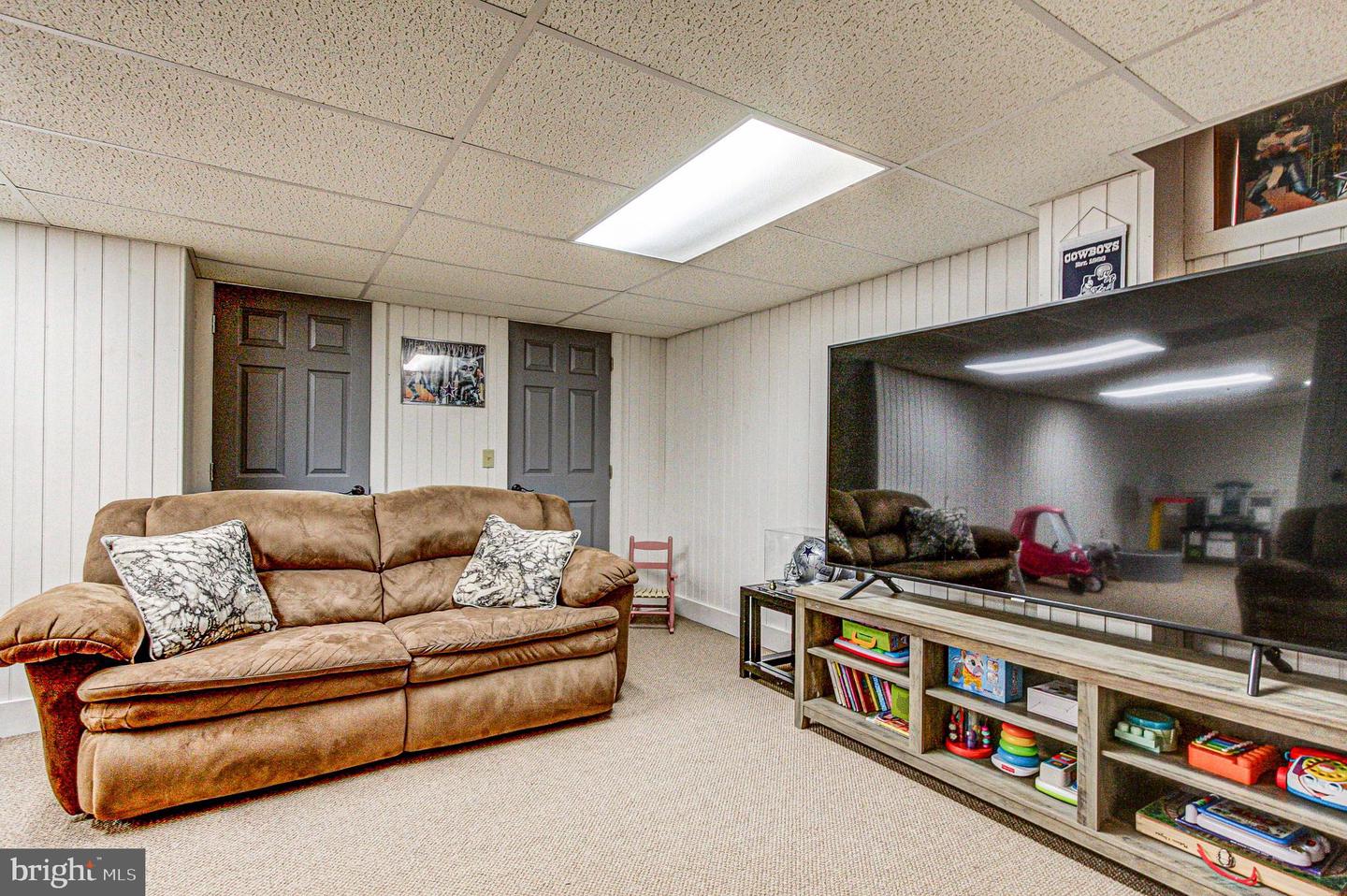 28 Pebble Beach Ln Property Photo 39