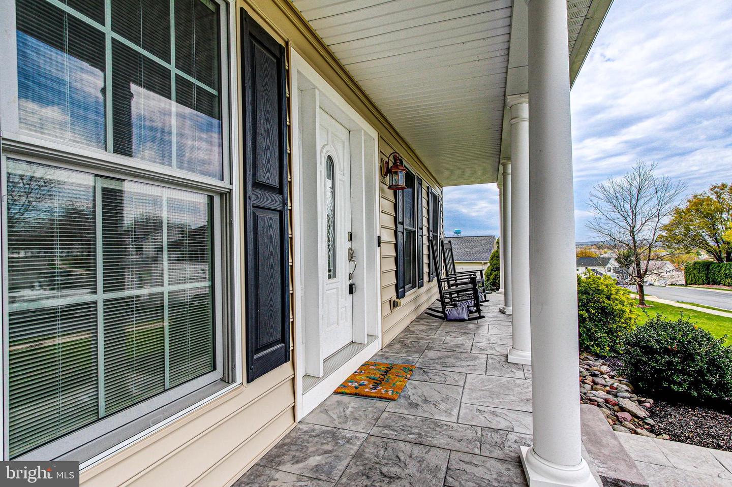 28 Pebble Beach Ln Property Photo 49
