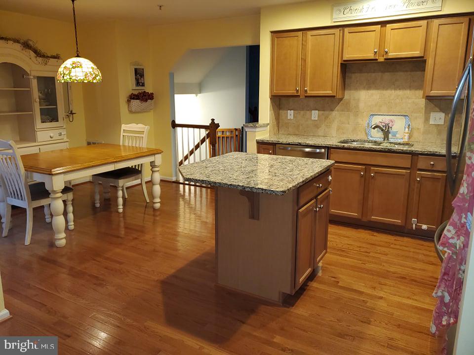 145 Sandpiper Ct Property Photo 6