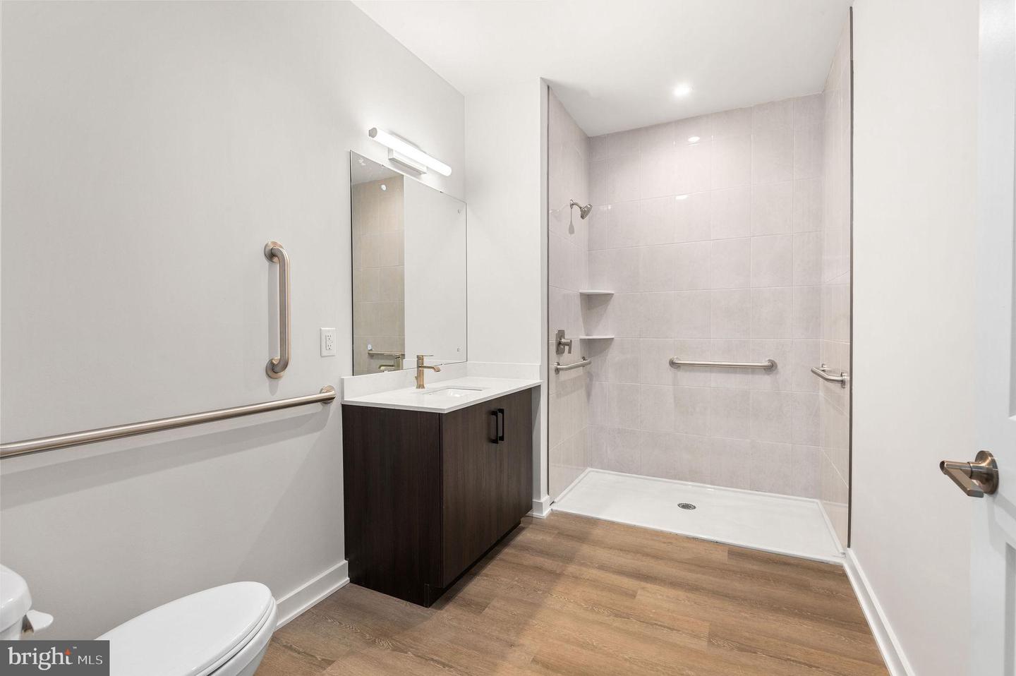 26 S York Rd #305 Property Photo 15