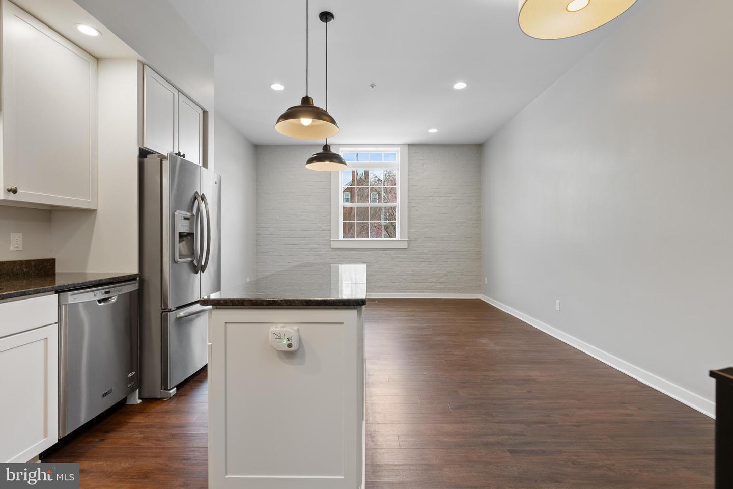 413 Jefferson St #7 Property Photo 10
