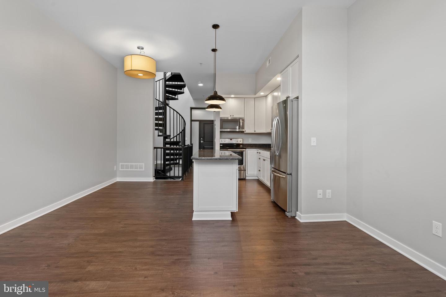 413 Jefferson St #7 Property Photo 15