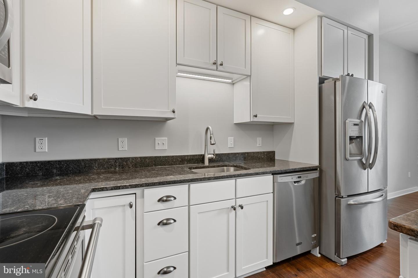 413 Jefferson St #7 Property Photo 19