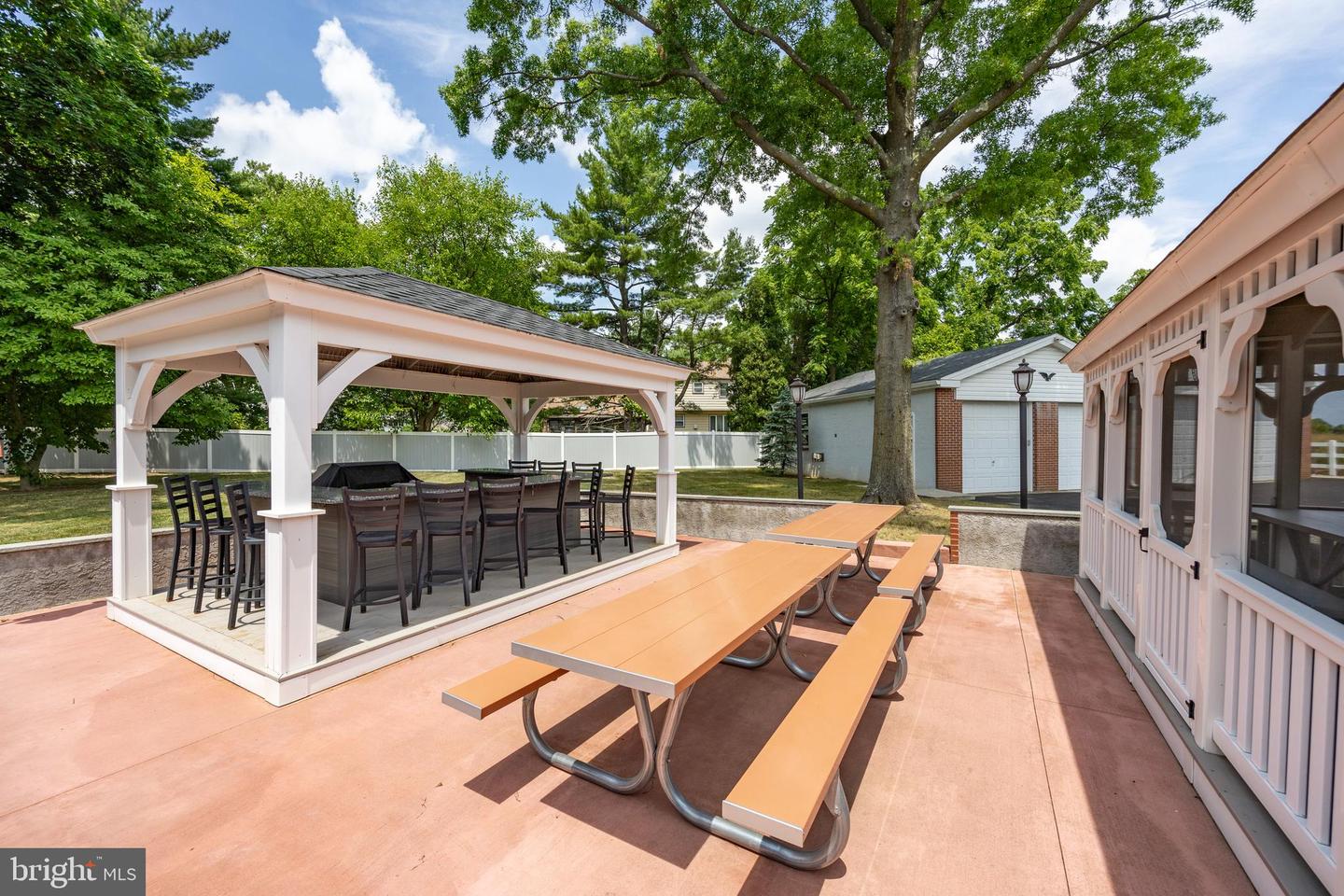 2821 Delta Property Photo 48