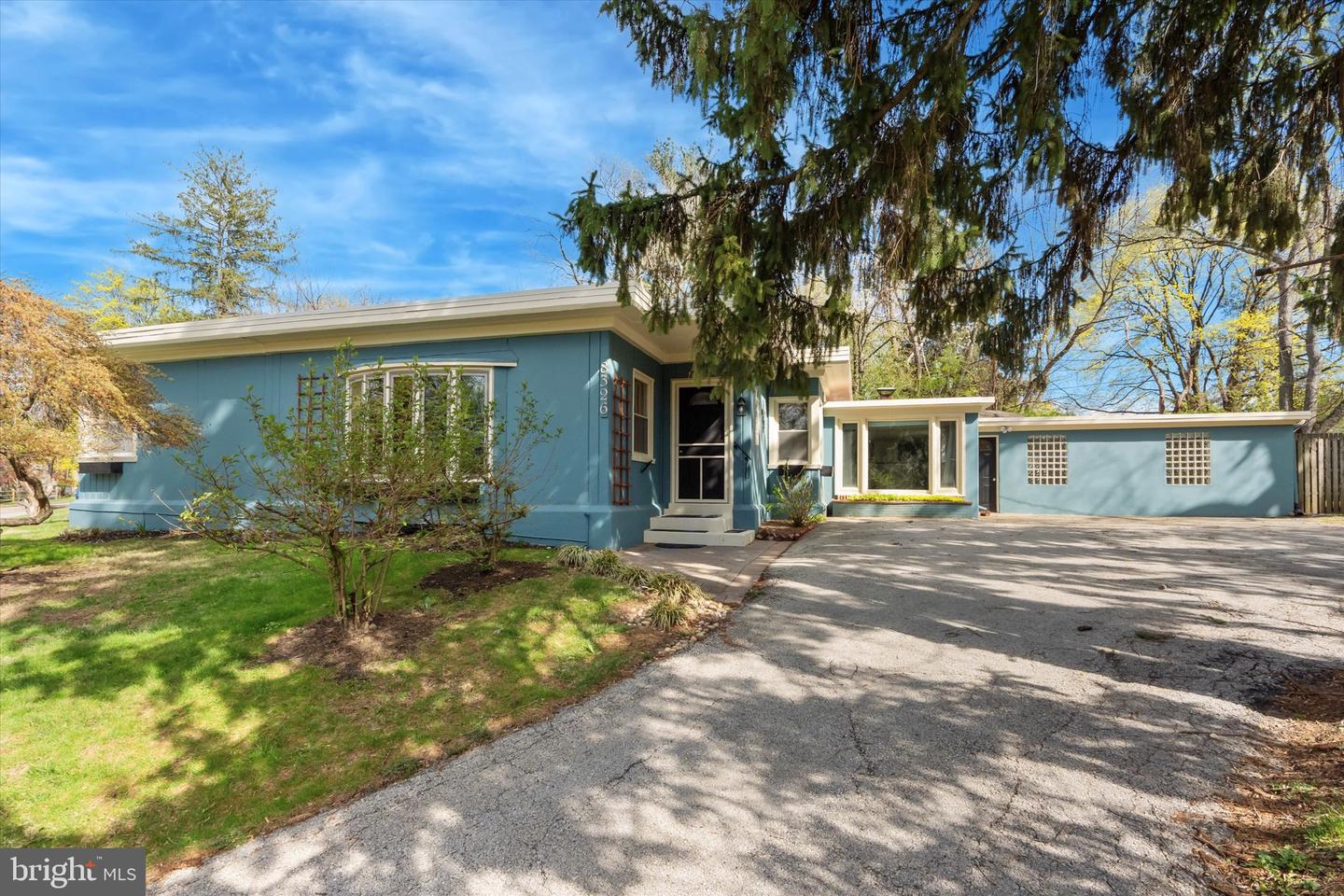8326 Childs Rd Property Photo 1