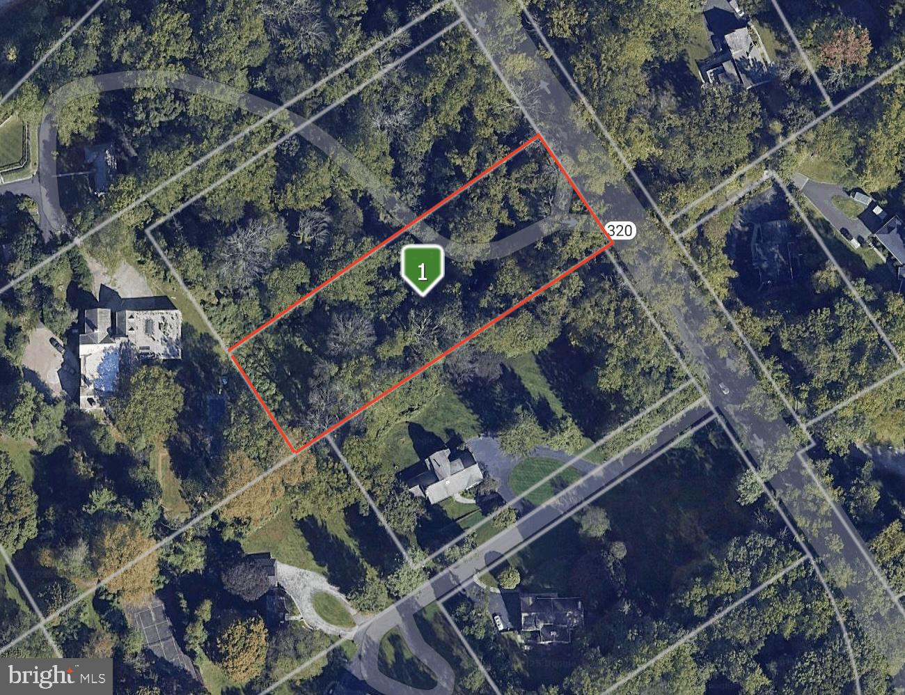 1962 Montgomery Ave Property Photo 2