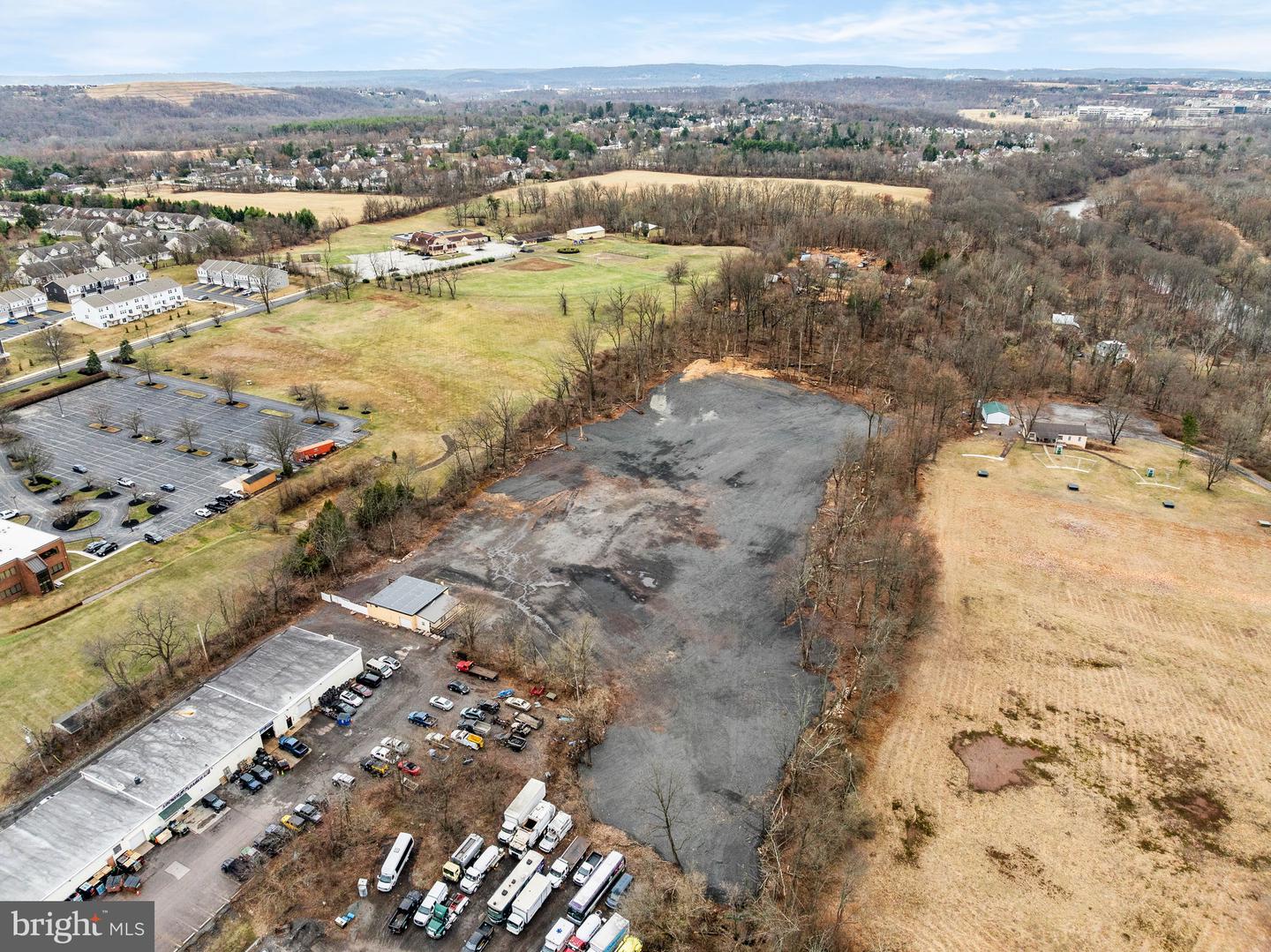 3938-3940 Ridge Pike Property Photo 4