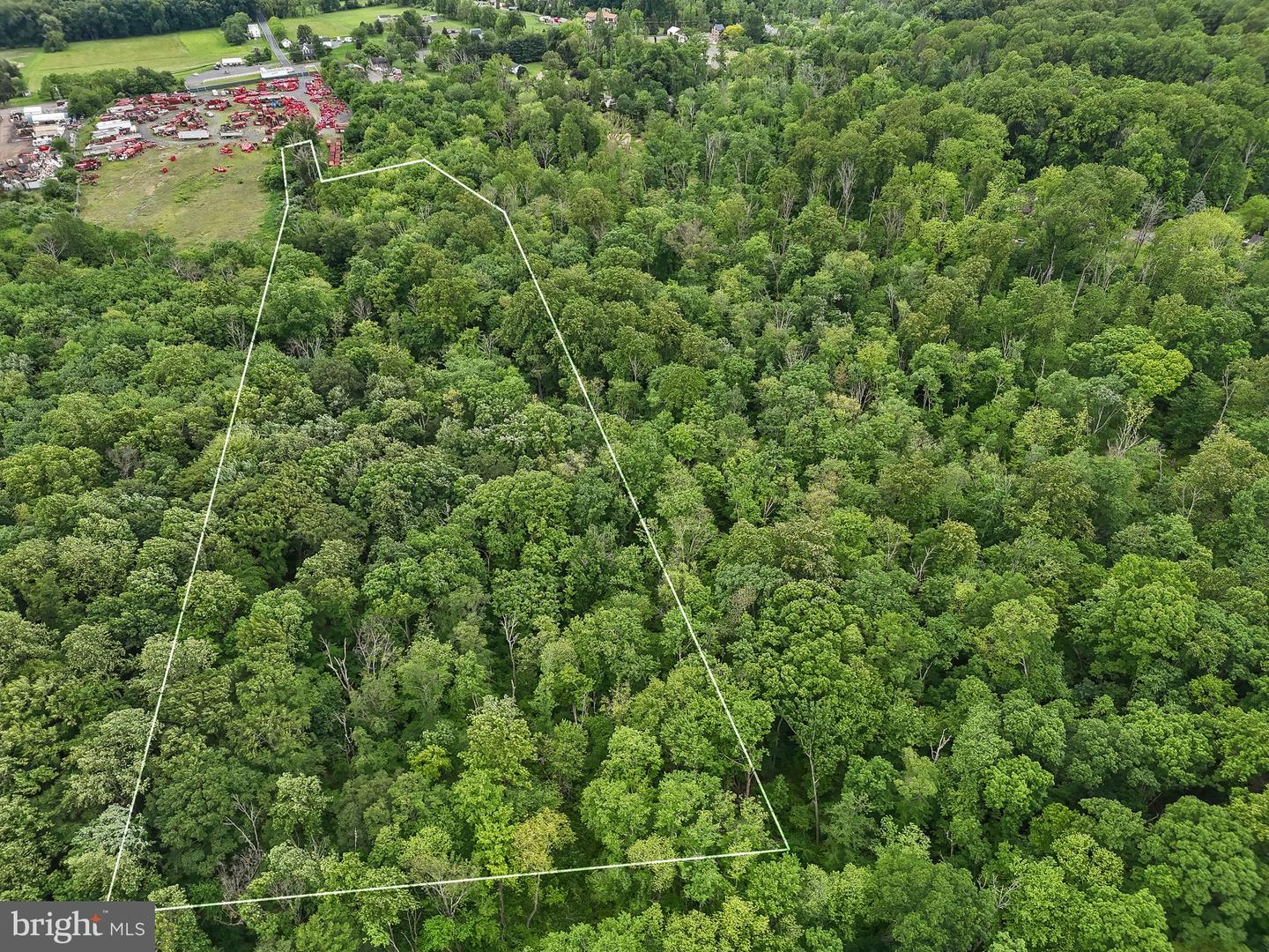 Steinmetz Rd Property Photo 4