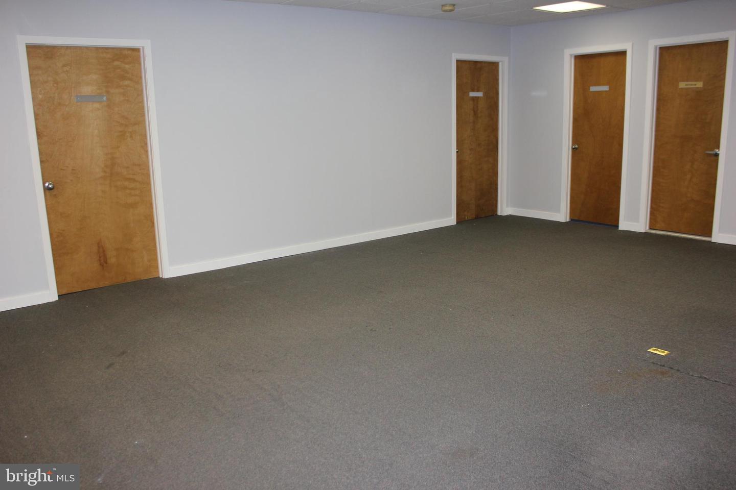 2616 N Broad St Property Photo 14