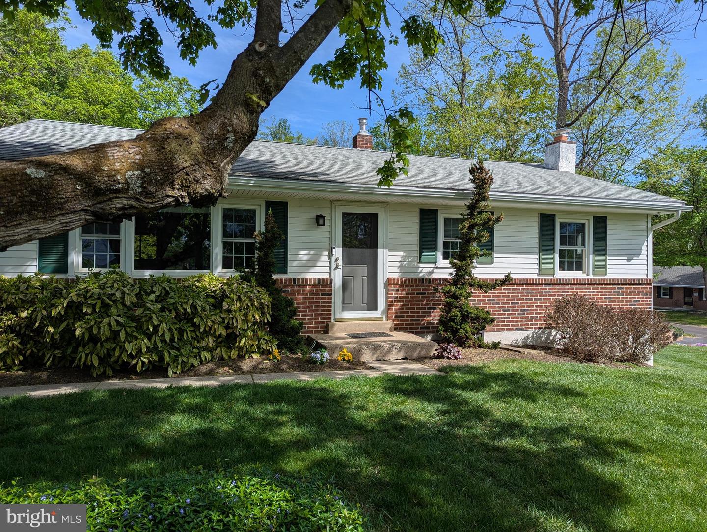101 Woodland Ave Property Photo
