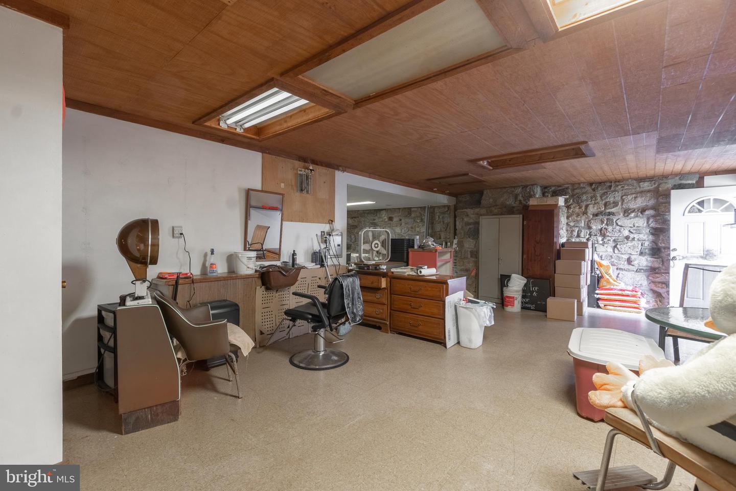 2071 Baus Rd Property Photo 20