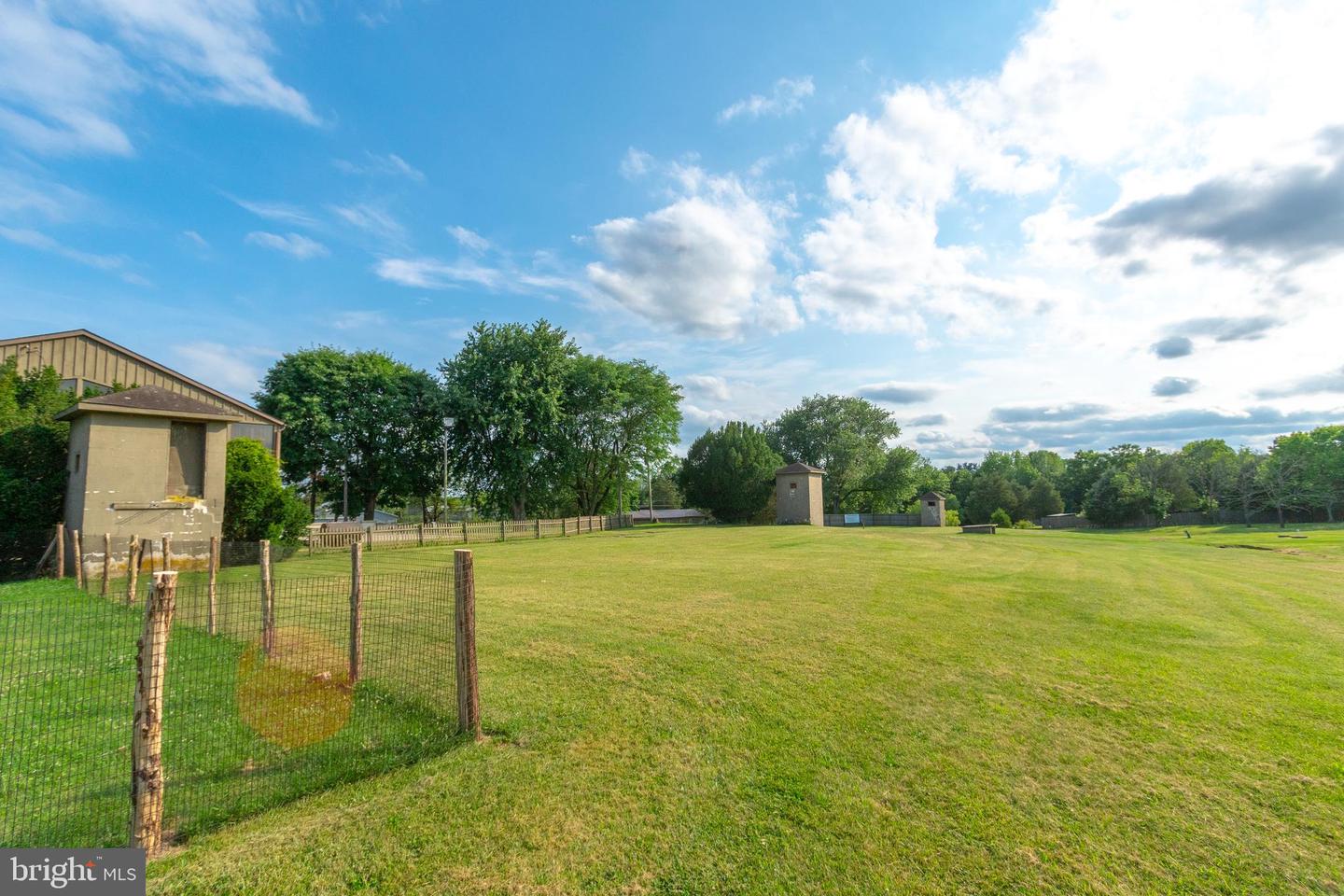 2071 Baus Rd Property Photo 26